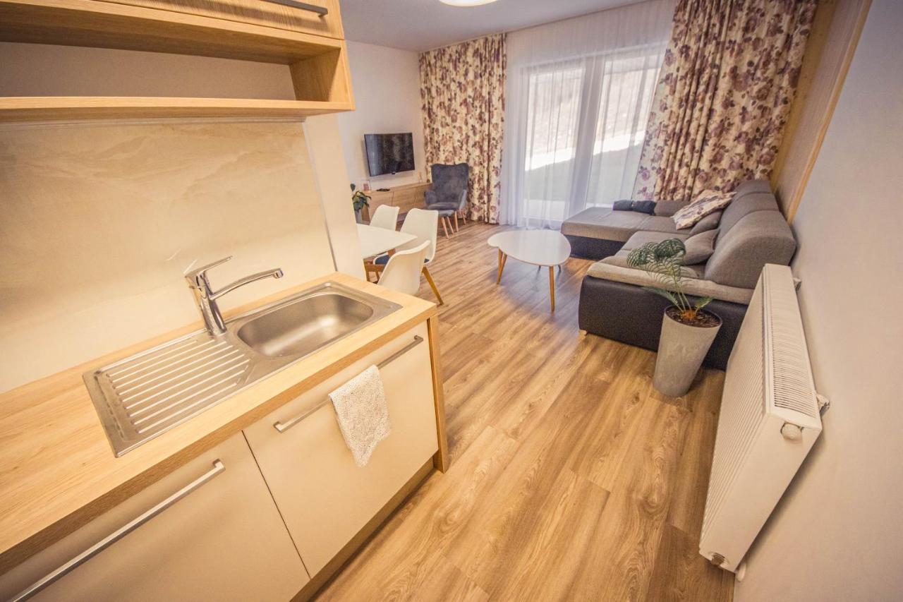 Zore Jasna Apartments Демяновская долина Экстерьер фото