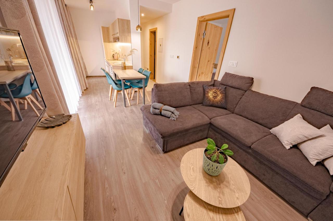Zore Jasna Apartments Демяновская долина Экстерьер фото